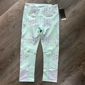 BNWT Calia by Carrie Underwood Havana Boho Leggings